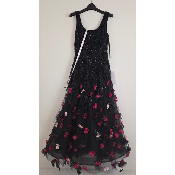 Mac Duggal Sleeveless Sequin Floral Appliqué Midi Dress Sz 2 NWT - Picture 2 of 10
